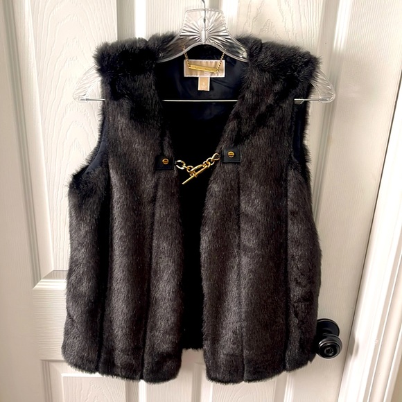 Furry Black Michael Kors Vest - Picture 1 of 5